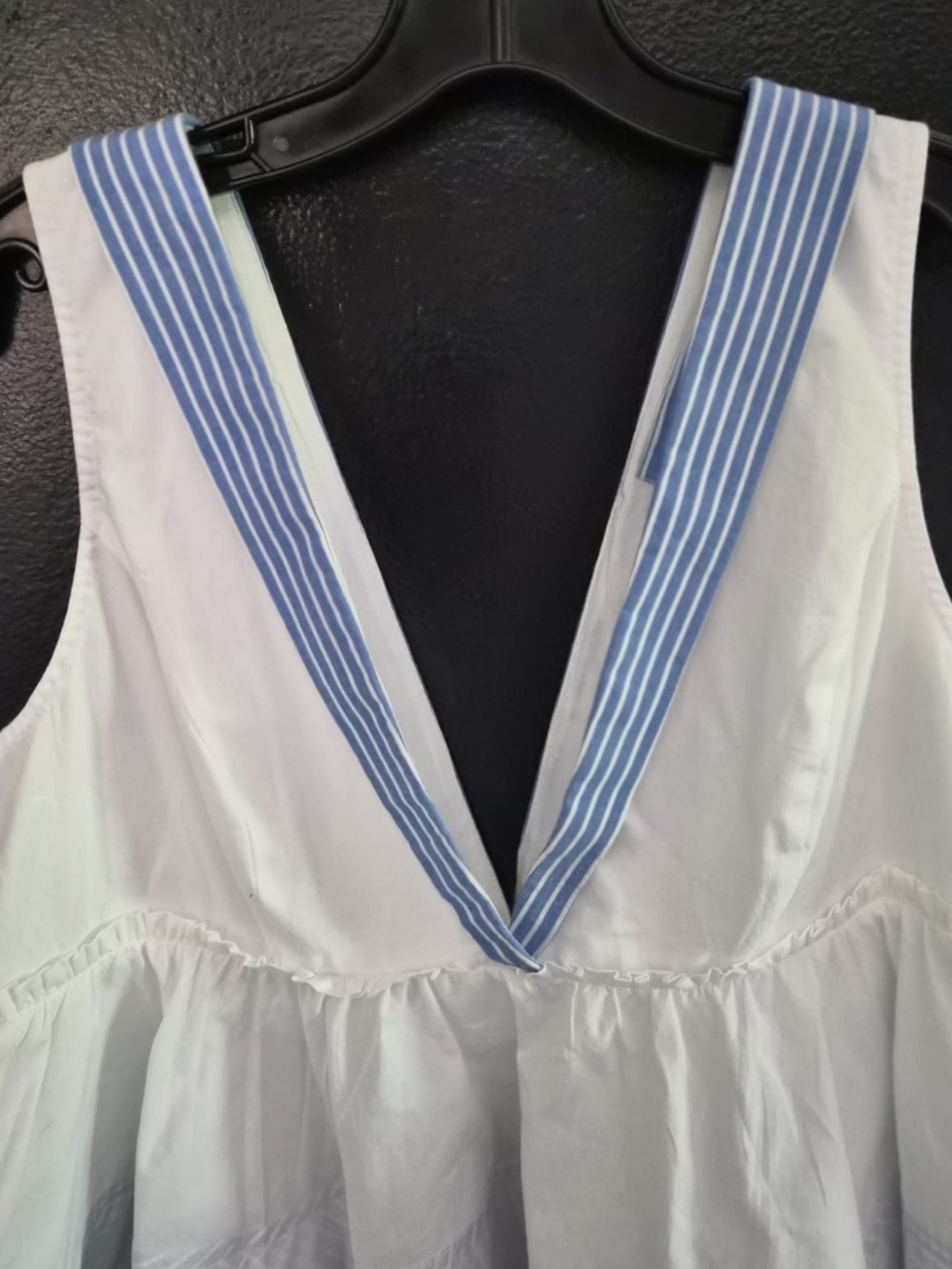 NWT | Anthropologie | Top | Sleeveless | Size Large - Picture 6 of 7